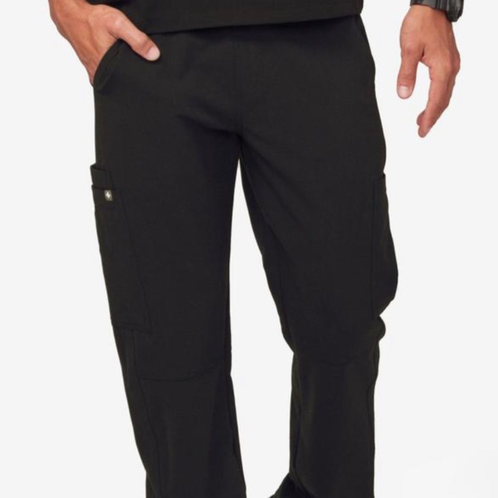 FIGS Mens Axim Scrub Pants (small, black)